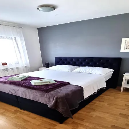 5237-2 Appartement Privlaka (Zadar)